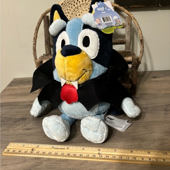 Bluey Halloween Dracula Vampire Plush 12” - Picture 4 of 6